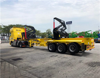 New Fleet - Side Loader 